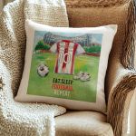 Μαξιλάρι Προσωποποιημένο με Όνομα και Ερυρόλευκη Φανέλα