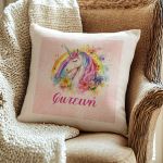Παιδικό Μαξιλάρι με Όνομα και Σχέδιο Μονόκερο & Λουλούδια