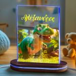 Φωτιστικό για Παιδικό Δωμάτιο με Όνομα & Σχέδιο Δεινόσαυρο