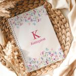 Τετράδιο Σπιράλ Α4 με Θέματα, Σχέδιο με Όνομα & Λουλούδια