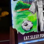 Επιτραπέζιο Φωτιστικό με Ασπρόμαυρη Φανέλα, Δώρο για Παιδί