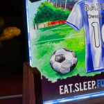 Επιτραπέζιο Φωτιστικό με Κυανόλευκη Φανέλα, Δώρο για Παιδί