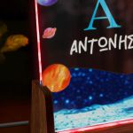 Φωτιστικό LED Επιτραπέζιο με Σχέδιο Κούνελο Αστροναύτη