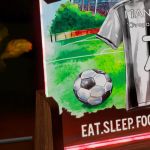 Επιτραπέζιο Φωτιστικό με Ασπρόμαυρη Φανέλα, Δώρο για Παιδί