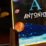 Φωτιστικό LED Επιτραπέζιο με Σχέδιο Κούνελο Αστροναύτη