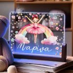 Προσωποποιημένο Φωτιστικό LED με Όνομα και Σχέδιο Μπαλαρίνα